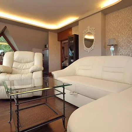 Apartament Cicha Woda *